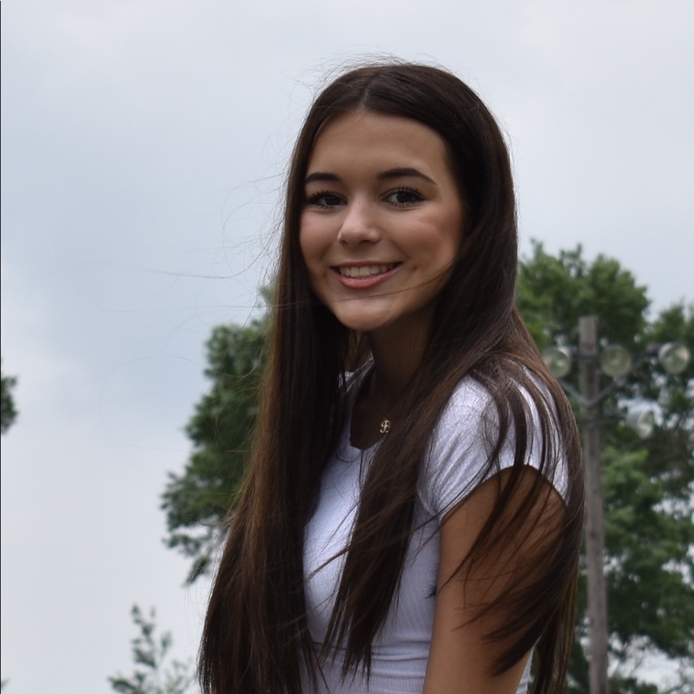 Meet your Posher, Brooke
